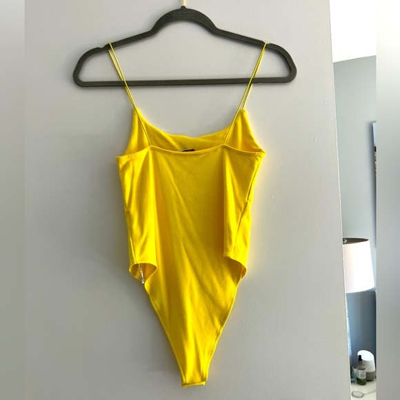 Zara Bodysuit - Picture 2 of 2